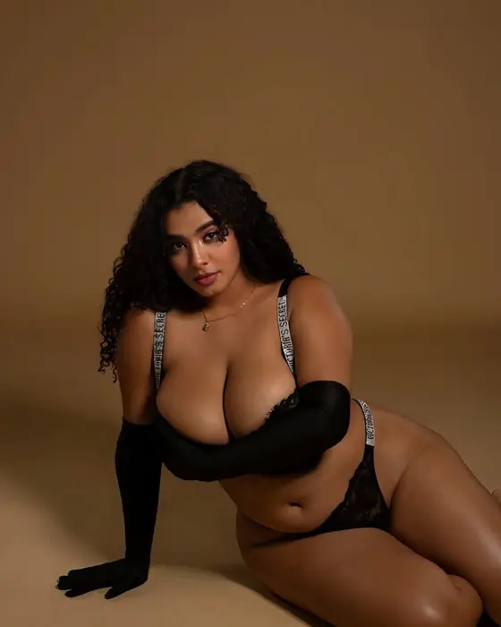 Karla Turner Stunning Babe S You'll Adore